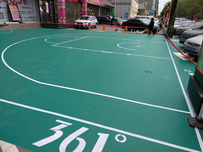 pvc室內(nèi)運動地板 耐磨地膠UV抗老化運動地膠籃球場防滑運動地板廠家