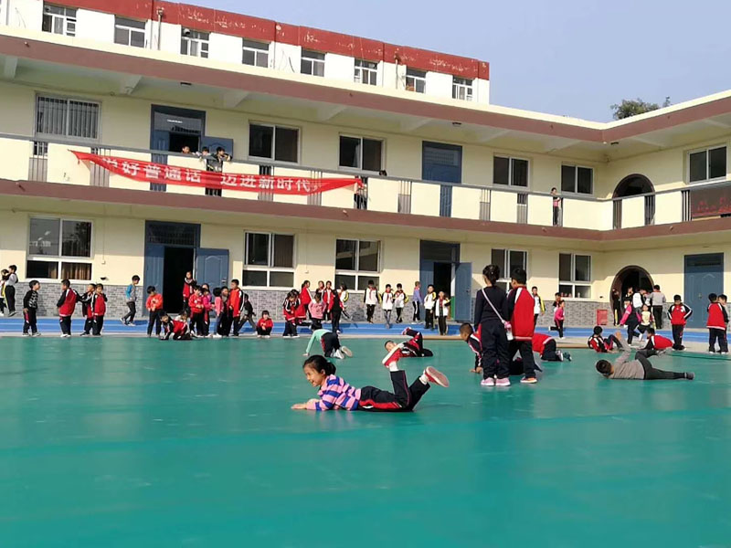 室內(nèi)防滑耐磨羽毛球pvc運動地板荔枝紋楓葉紋塑膠地墊廠家批發(fā)