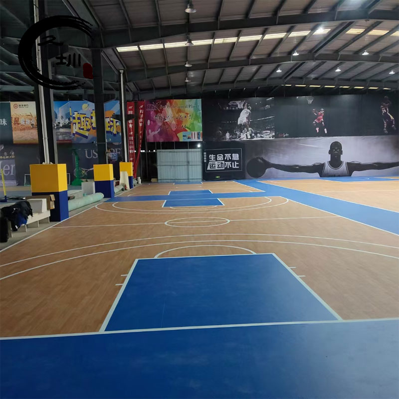 廣東潮州運(yùn)動木紋地板 體育運(yùn)動木紋地板 體育場木紋地板 運(yùn)動場木紋地板